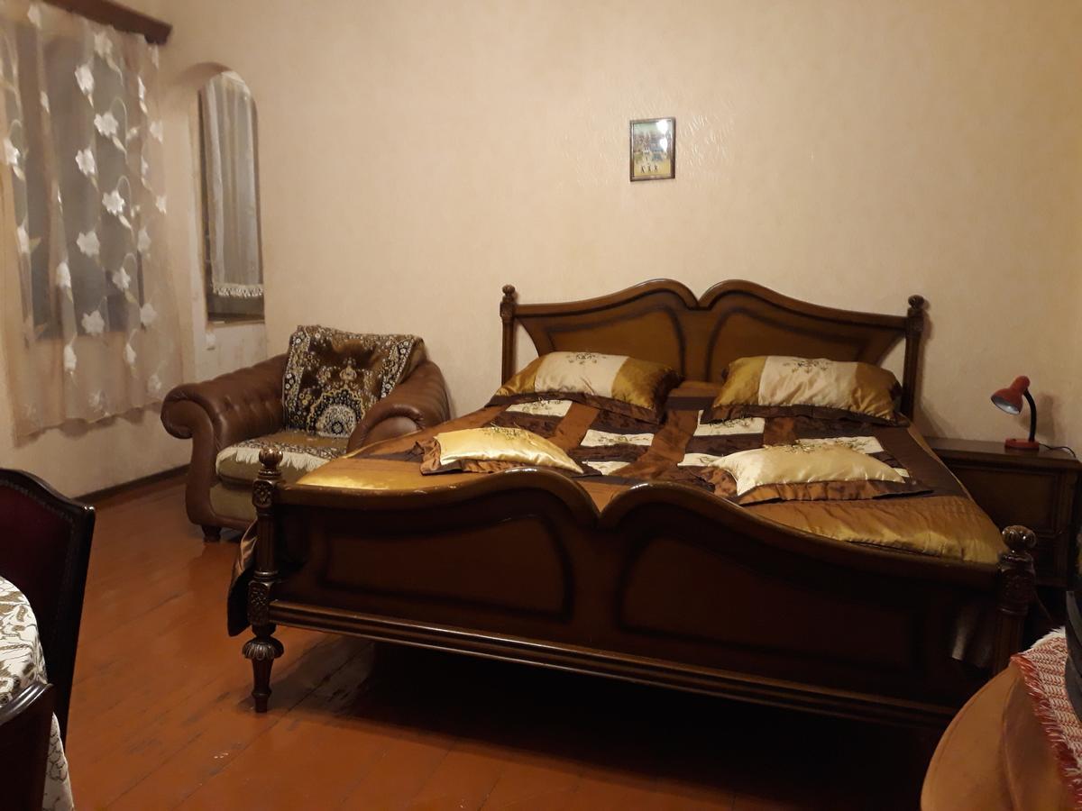 Apartment On Erekle Tbiliszi Kültér fotó