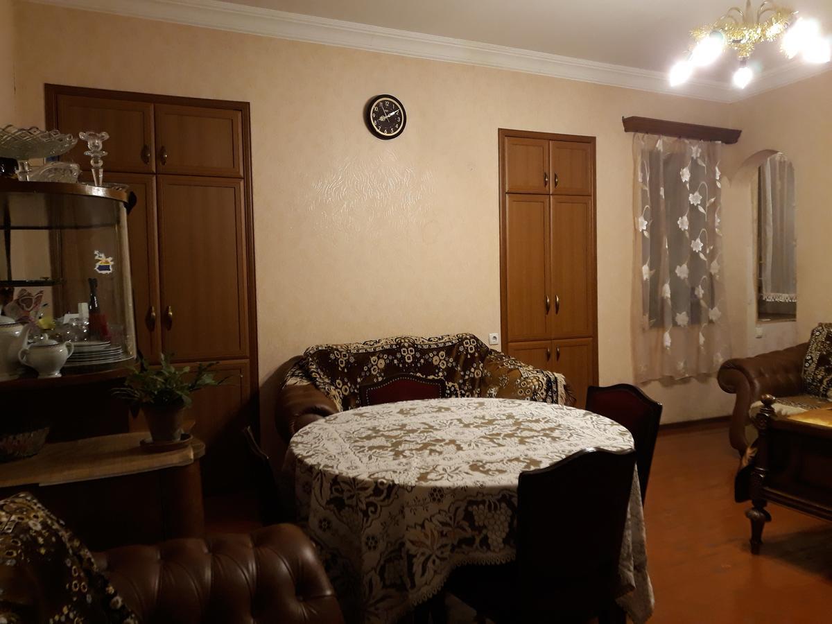 Apartment On Erekle Tbiliszi Kültér fotó